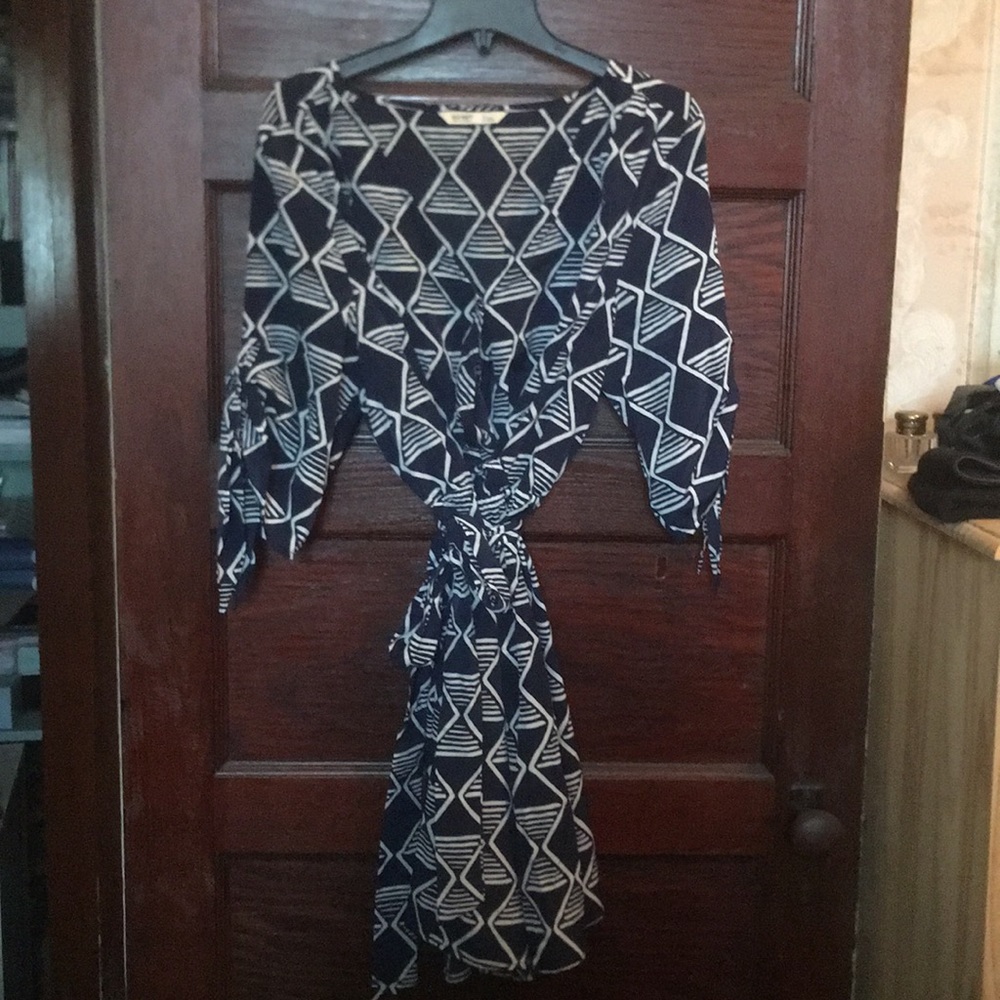 Blue and white pattered dress